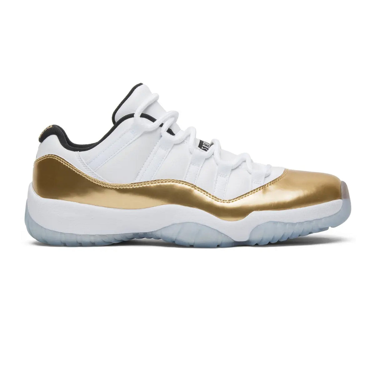 Jordan 11 Retro Low 'Closing Ceremony' (2016)