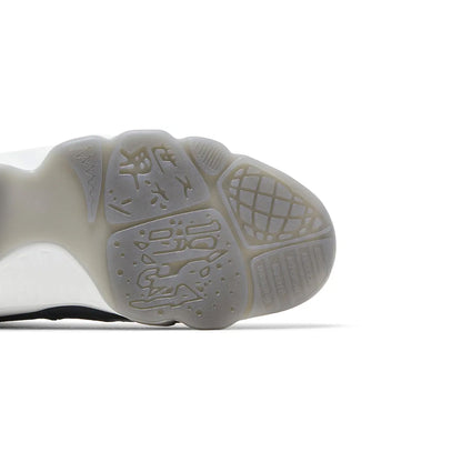Air Jordan 9 Retro 'Cool Grey' (2025)