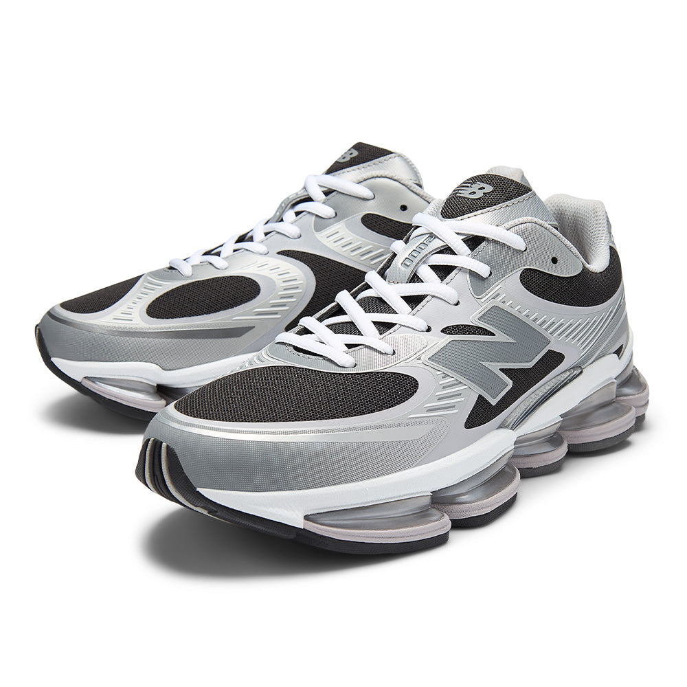 New Balance 2000 "Silver Metallic"
