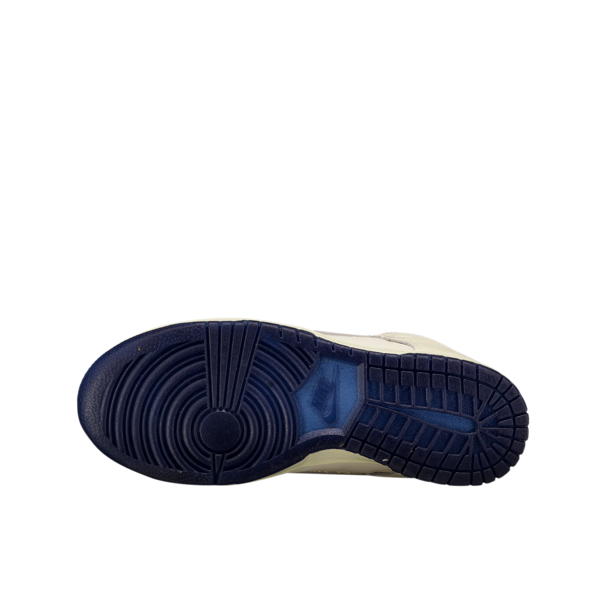 W Nike Dunk Low Jewel Swoosh 'Soft Pearl'